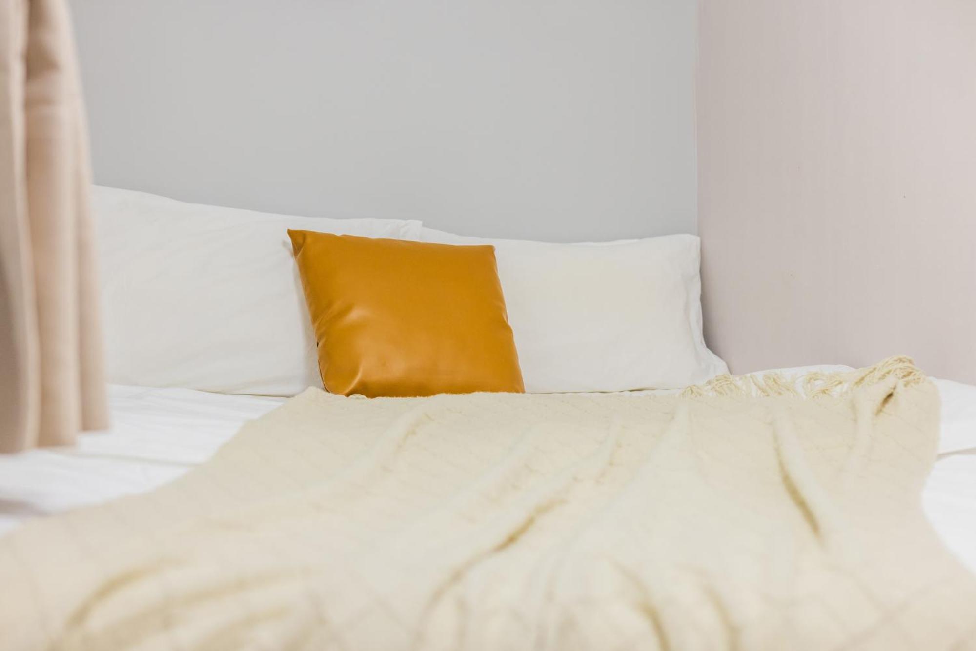 Lavendar Duplex Apartment 広州 エクステリア 写真
